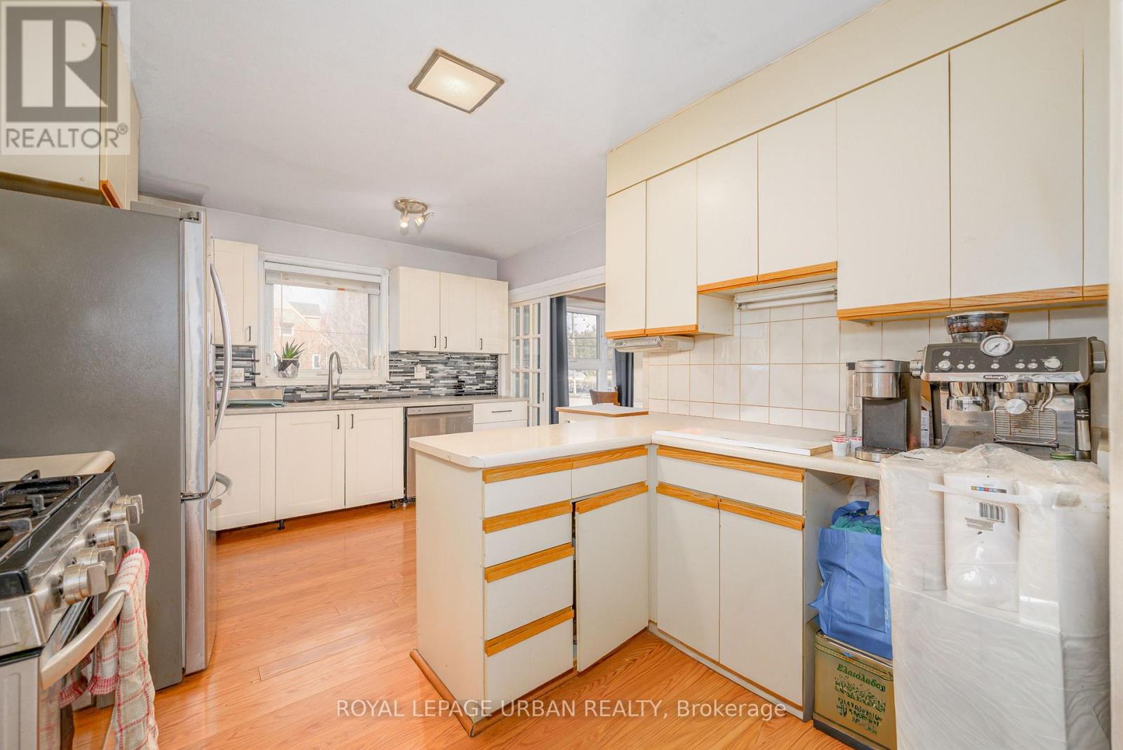 92 Rossland Road E, Oshawa, Ontario  L1G 2W3 - Photo 23 - E12895152