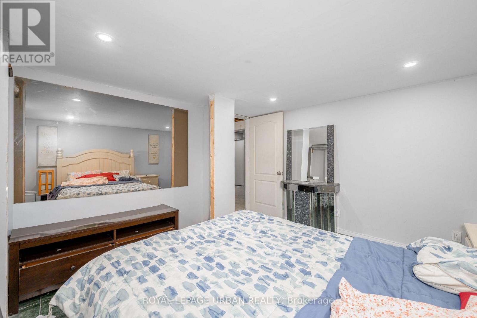 92 Rossland Road E, Oshawa, Ontario  L1G 2W3 - Photo 29 - E12895152