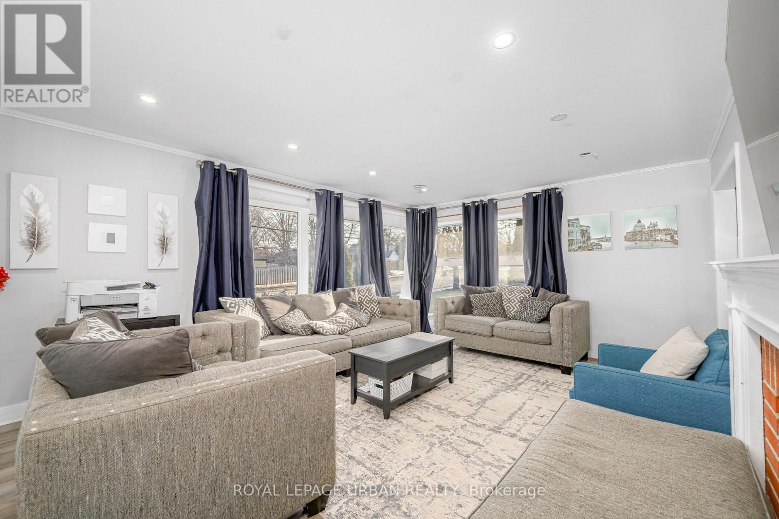 92 Rossland Road E, Oshawa, Ontario  L1G 2W3 - Photo 8 - E12895152