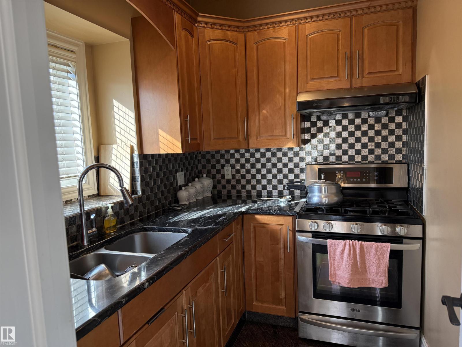 816 Wildwood Cr Nw Nw, Edmonton, Alberta T6T 0M2 - Photo 36 - E4473871