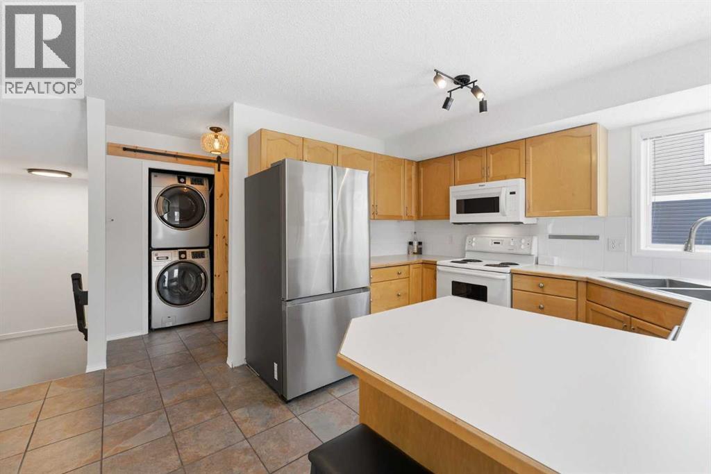 539 Regal Park NE, Calgary, Alberta  T2E 0S6 - Photo 12 - A2294262