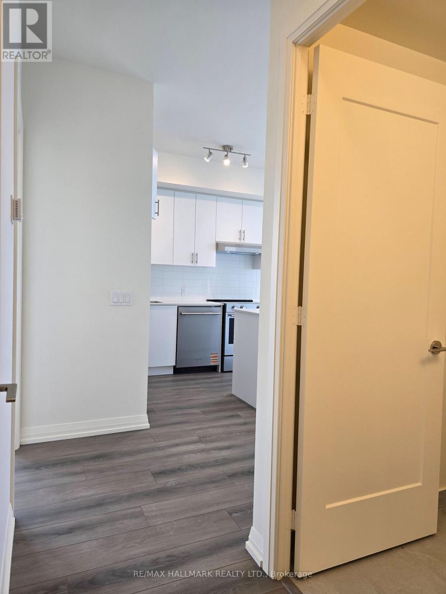 2409 - 27 Korda Gate, Vaughan, Ontario  L4K 0P6 - Photo 4 - N12905482