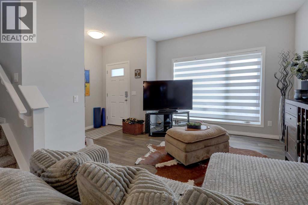 211 Chinook Gate Boulevard Sw, Airdrie, Alberta  T4B 5J4 - Photo 5 - A2295194