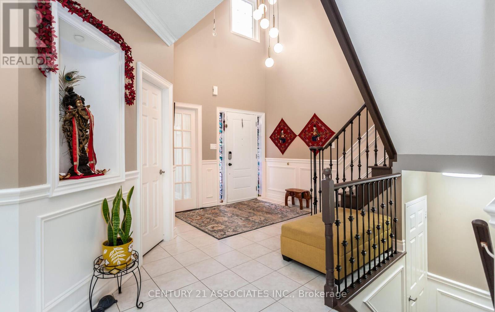 (Upper Levels) - 998 Vickerman Way, Milton, Ontario  L9T 0J6 - Photo 3 - W12905460