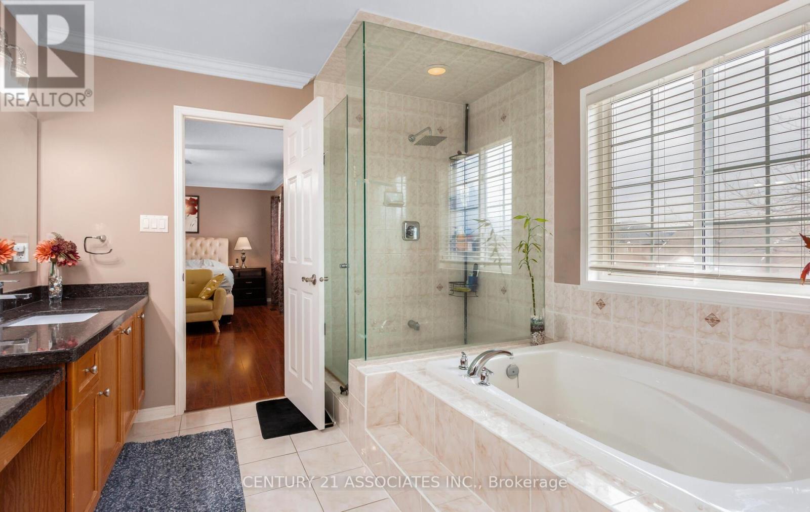 (Upper Levels) - 998 Vickerman Way, Milton, Ontario  L9T 0J6 - Photo 33 - W12905460