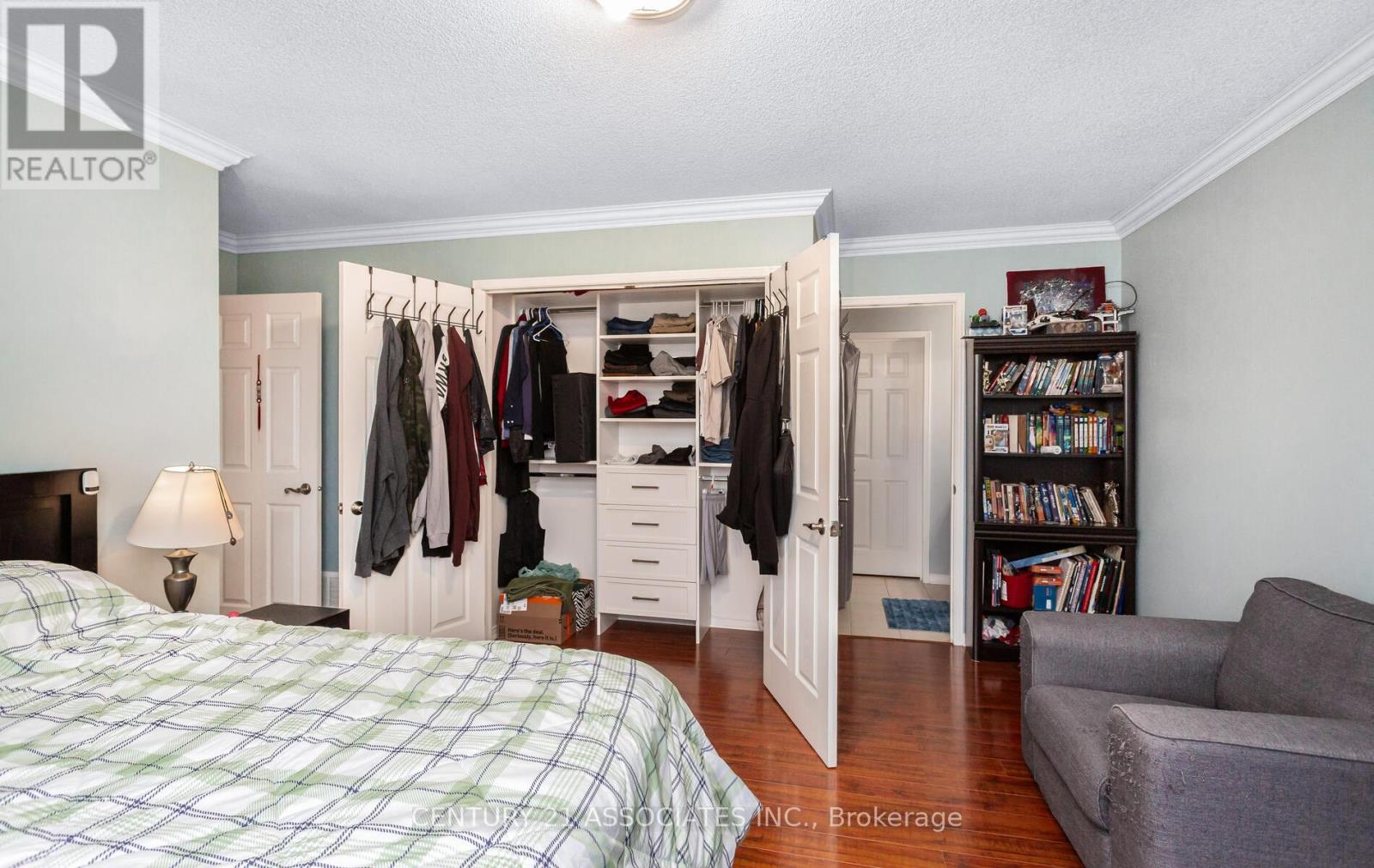 (Upper Levels) - 998 Vickerman Way, Milton, Ontario  L9T 0J6 - Photo 36 - W12905460