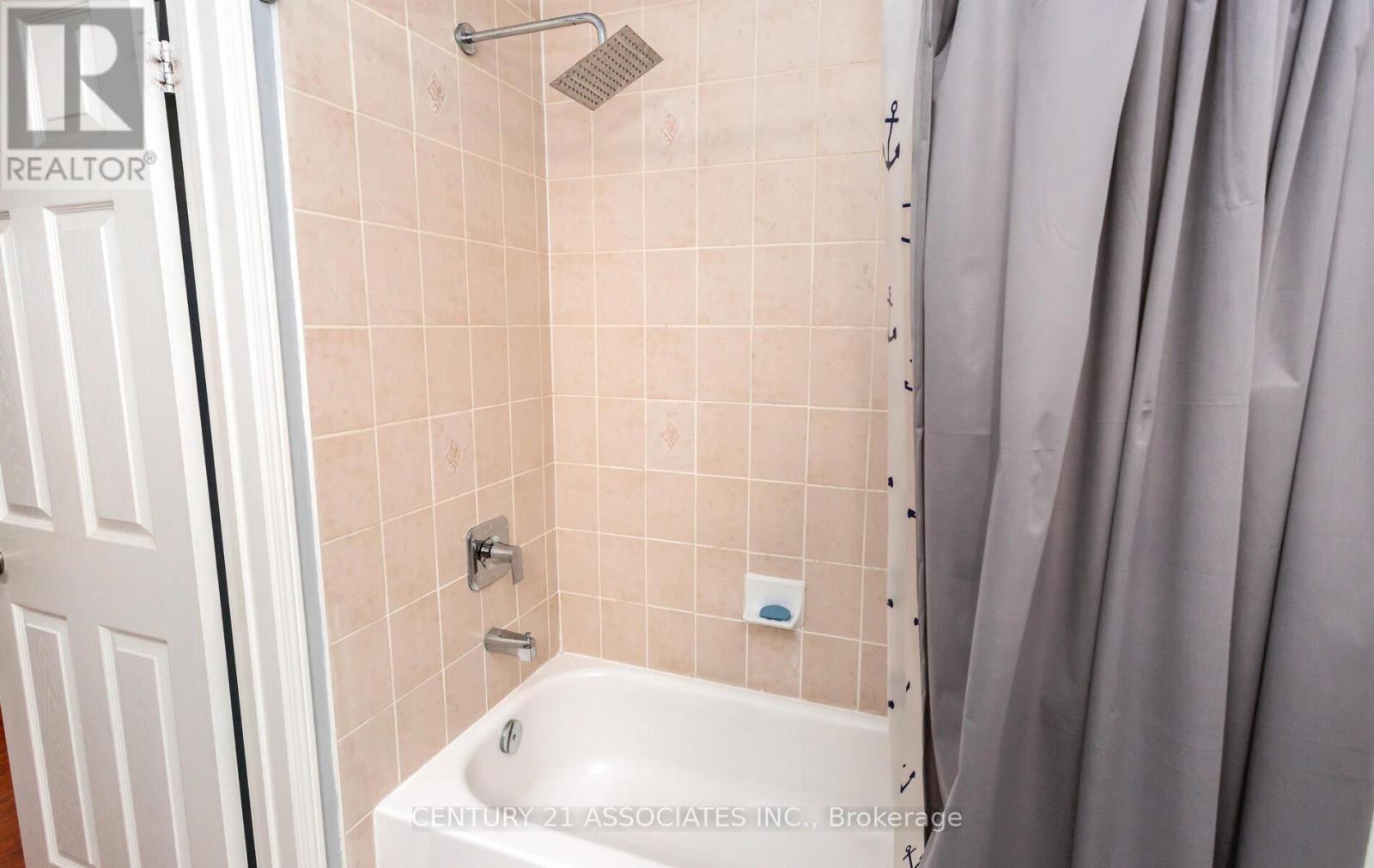 (Upper Levels) - 998 Vickerman Way, Milton, Ontario  L9T 0J6 - Photo 38 - W12905460