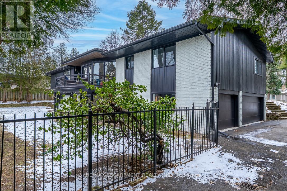 625 Sir Richard's Road, Mississauga, Ontario  L5C 1A3 - Photo 44 - W12905502