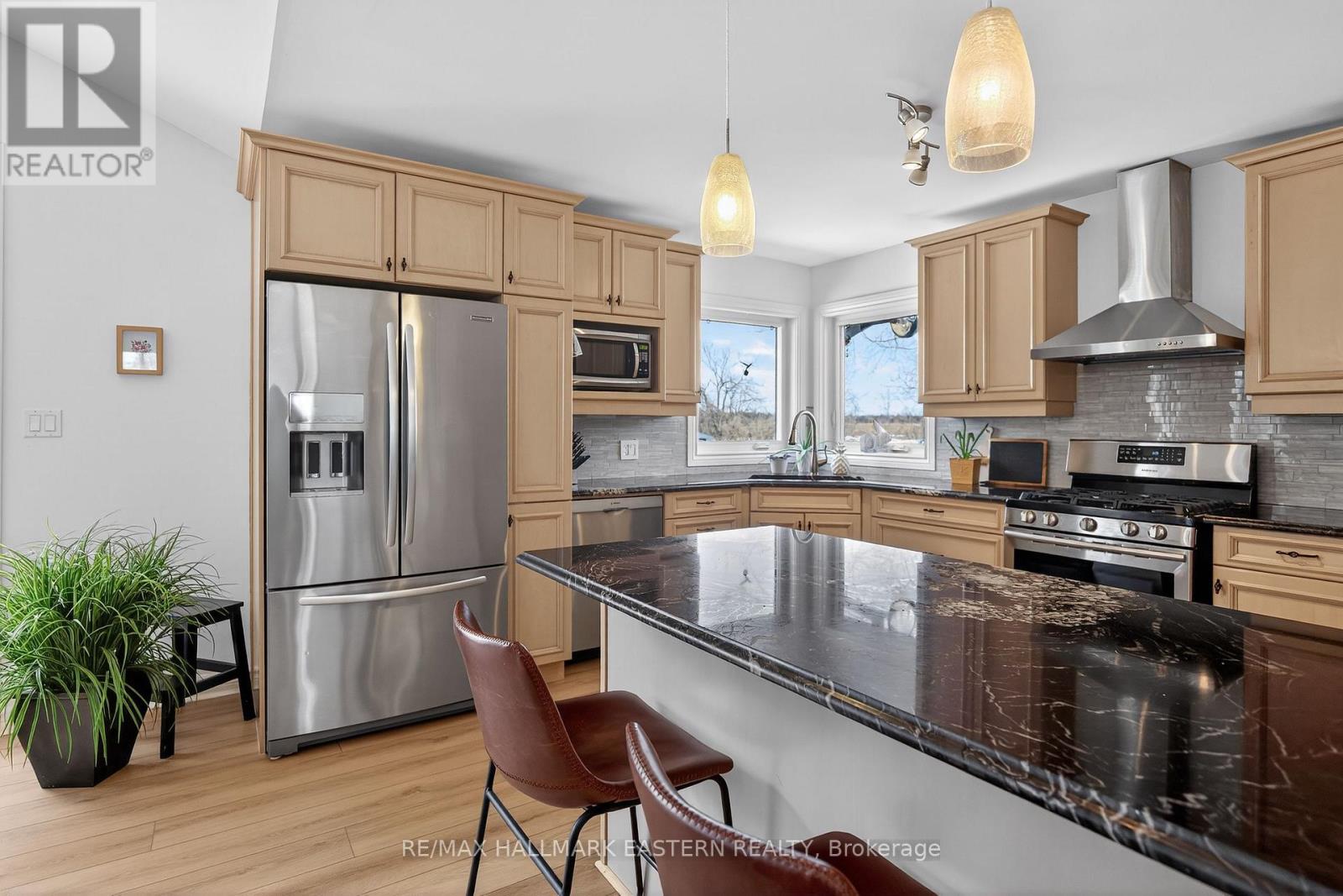 120 Victoria Drive, Kawartha Lakes, Ontario  K0M 1G0 - Photo 17 - X12885570