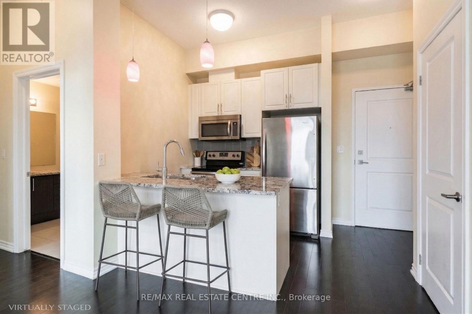 413 - 35 Southshore Crescent, Hamilton, Ontario L8E 0J2 - Photo 5 - X12905458