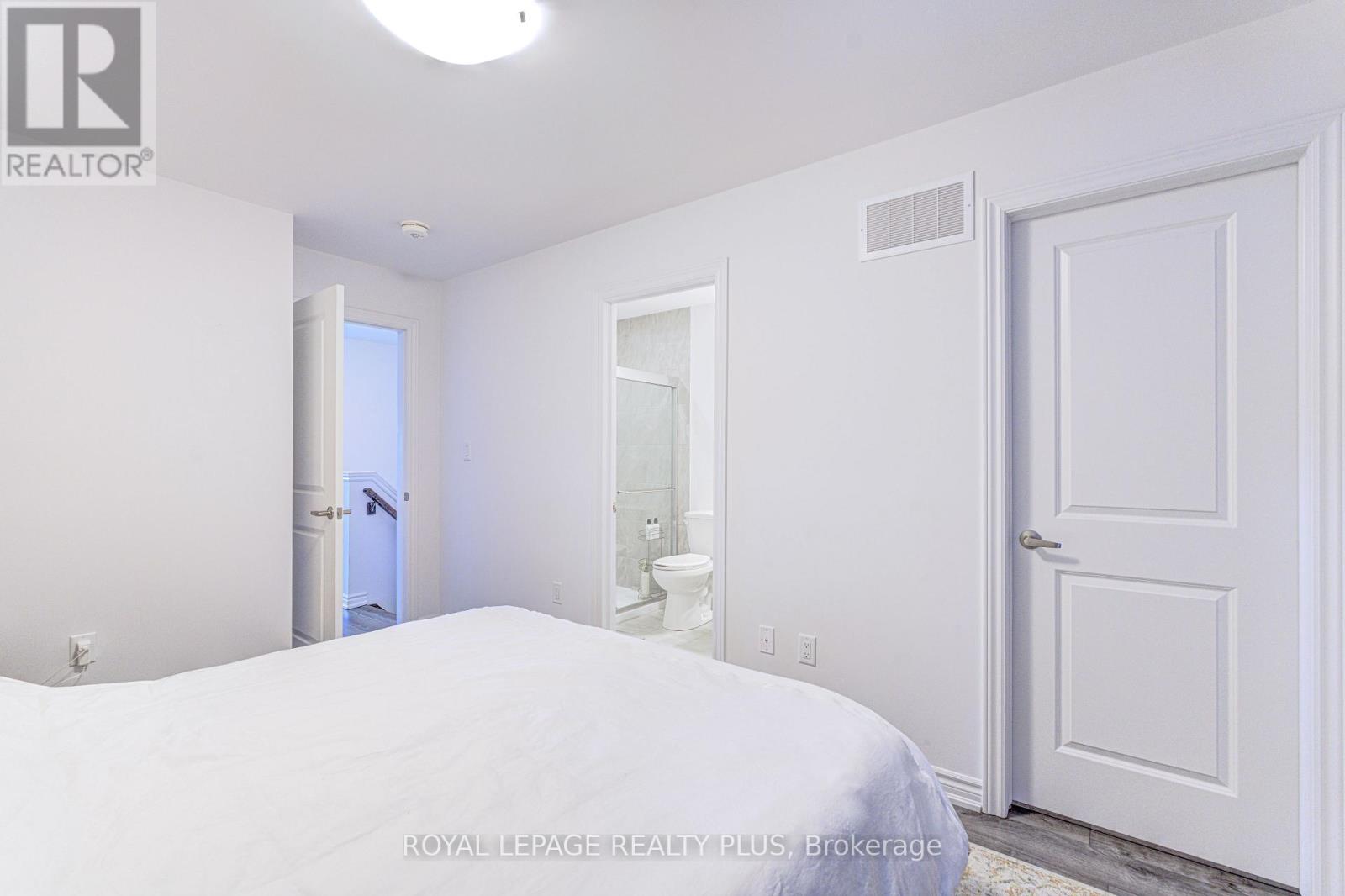 98 - 61 Soho Street, Hamilton, Ontario  L8J 0M6 - Photo 21 - X12905470