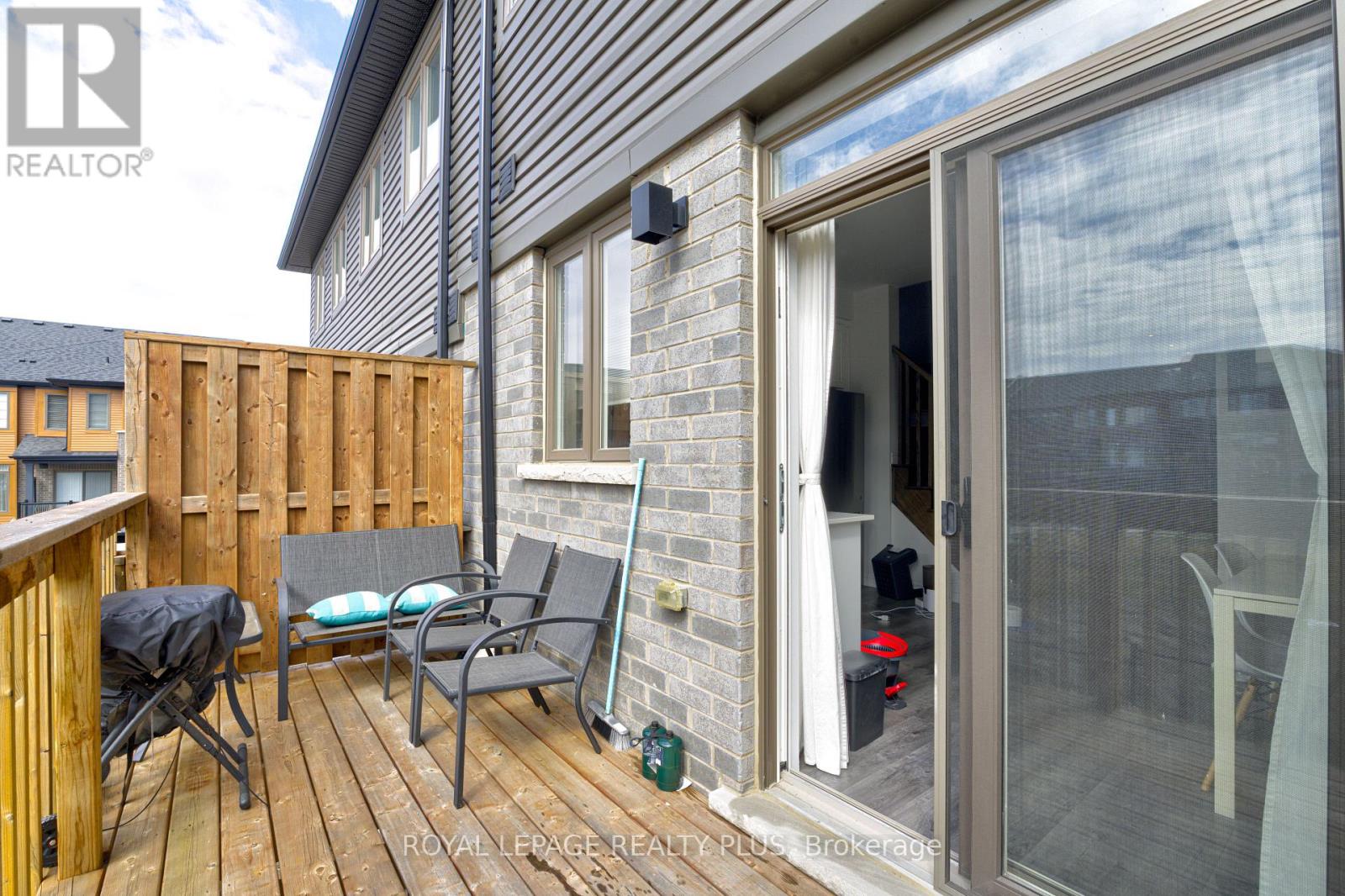 98 - 61 Soho Street, Hamilton, Ontario  L8J 0M6 - Photo 29 - X12905470