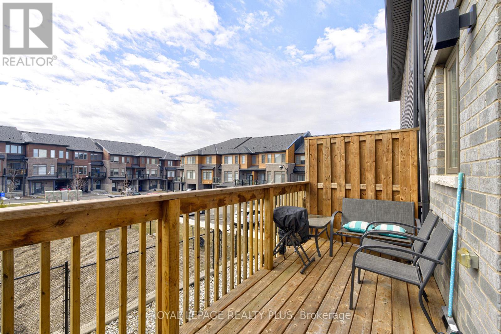 98 - 61 Soho Street, Hamilton, Ontario  L8J 0M6 - Photo 30 - X12905470