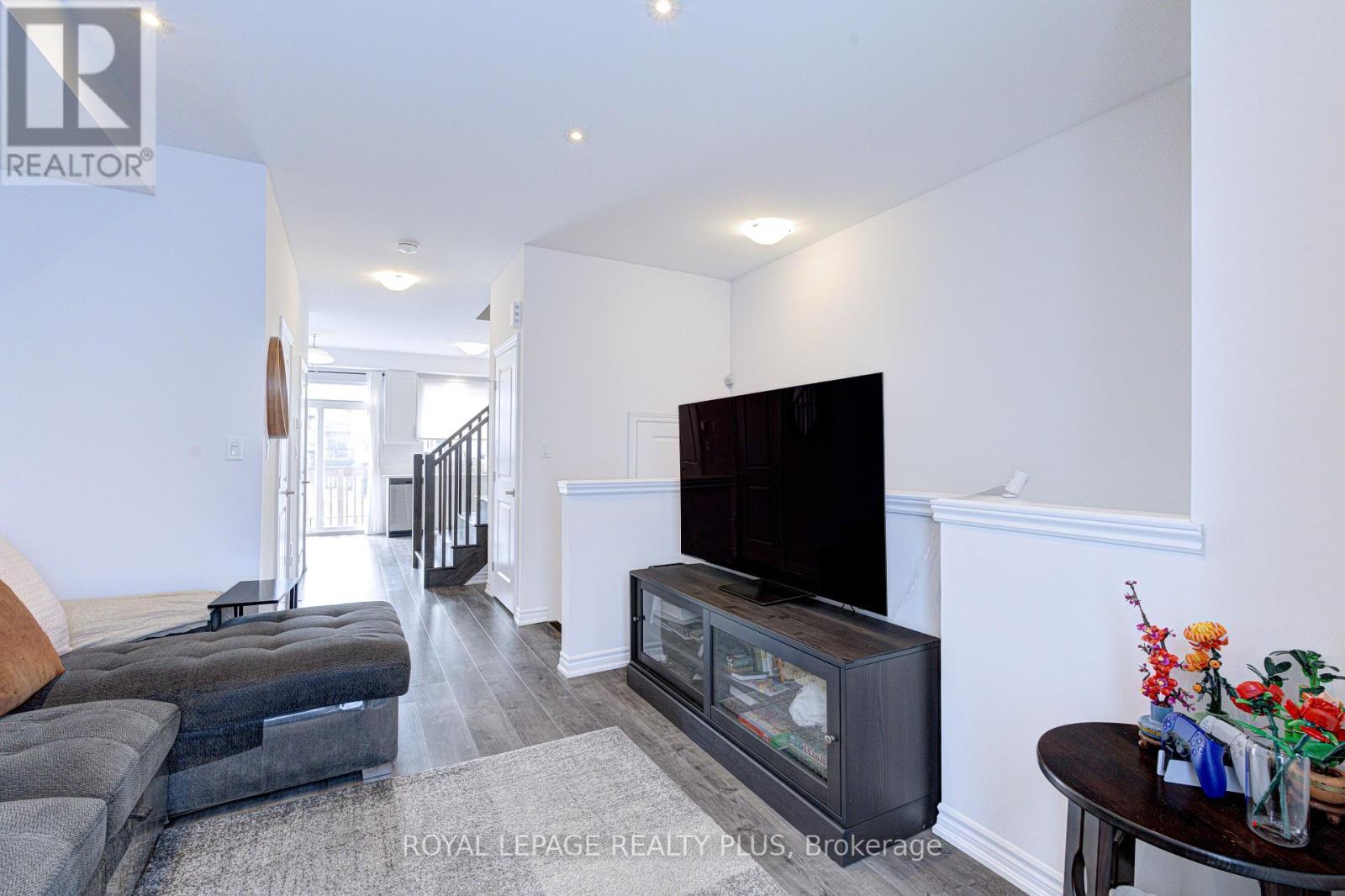 98 - 61 Soho Street, Hamilton, Ontario  L8J 0M6 - Photo 7 - X12905470