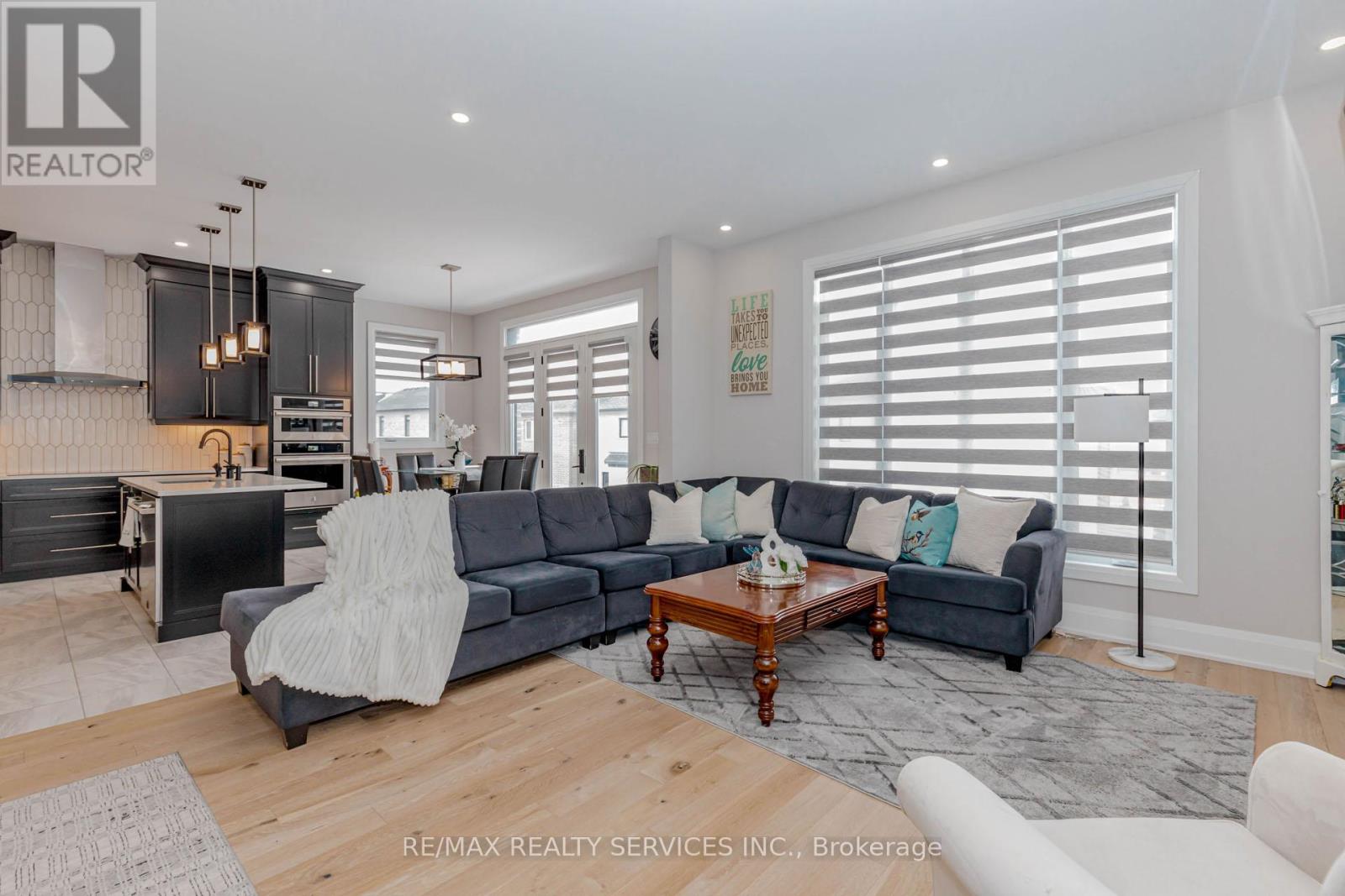 130 Pondcliffe Drive, Kitchener, Ontario  N2R 0M4 - Photo 11 - X12905484