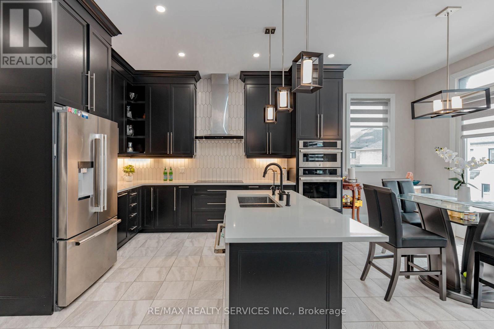 130 Pondcliffe Drive, Kitchener, Ontario  N2R 0M4 - Photo 13 - X12905484