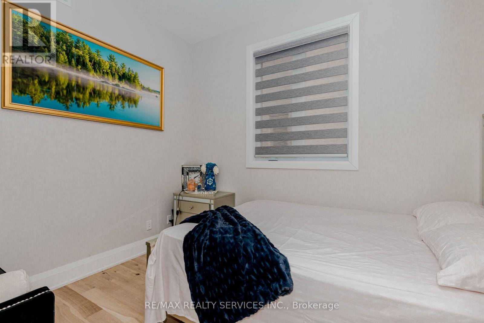 130 Pondcliffe Drive, Kitchener, Ontario  N2R 0M4 - Photo 22 - X12905484