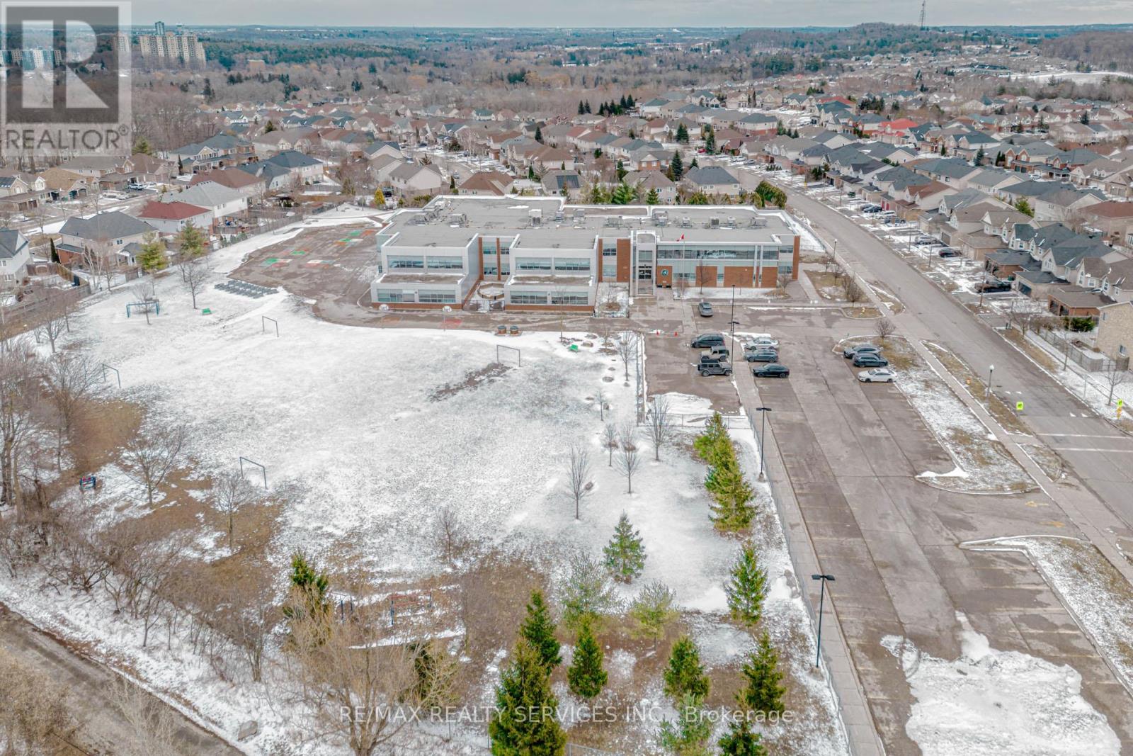 130 Pondcliffe Drive, Kitchener, Ontario  N2R 0M4 - Photo 43 - X12905484