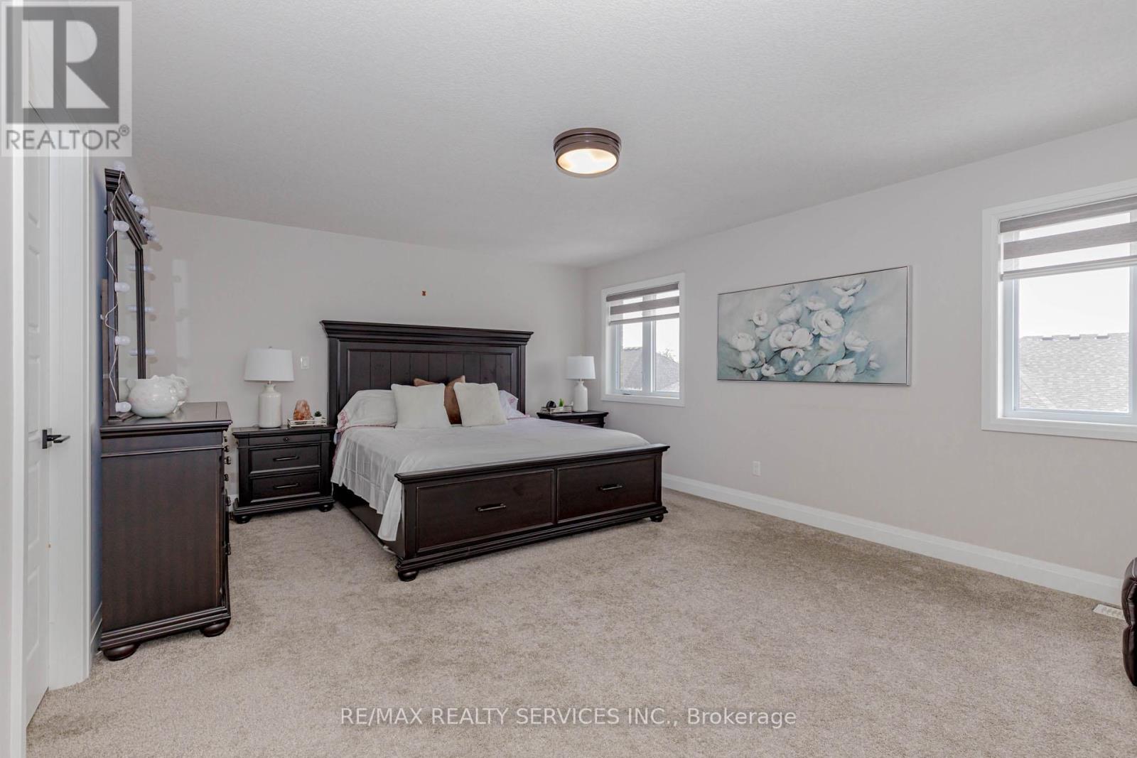 130 Pondcliffe Drive, Kitchener, Ontario  N2R 0M4 - Photo 47 - X12905484