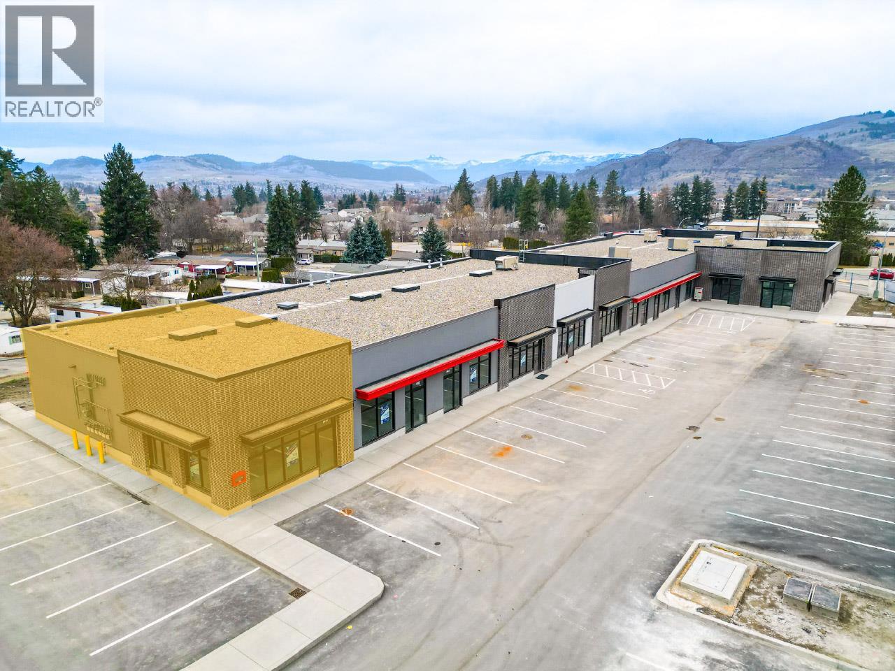 5000 Silver Star Road Unit# 601-602-603, Vernon, British Columbia  V1B 3K3 - Photo 2 - 10370617