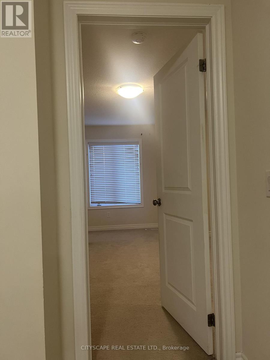 83 - 7768 Ascot Circle, Niagara Falls, Ontario  L2H 3P9 - Photo 6 - X12904114