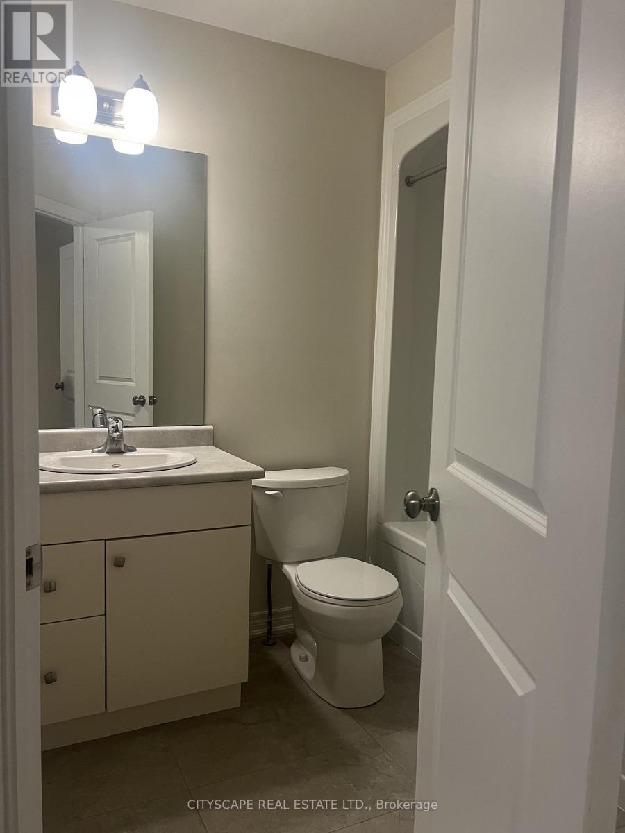 83 - 7768 Ascot Circle, Niagara Falls, Ontario  L2H 3P9 - Photo 7 - X12904114