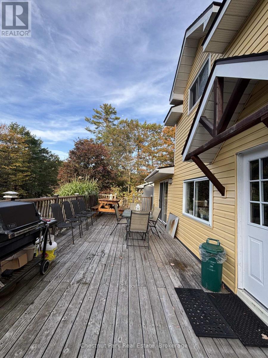 12 Ferndale Road, Muskoka Lakes, Ontario  P0B 1J0 - Photo 34 - X12791544