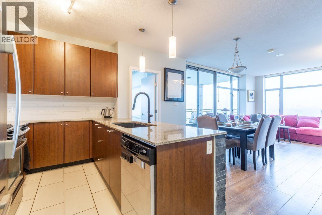 1904 280 Ross Drive, New Westminster, British Columbia  V3L 0C2 - Photo 7 - R3102059