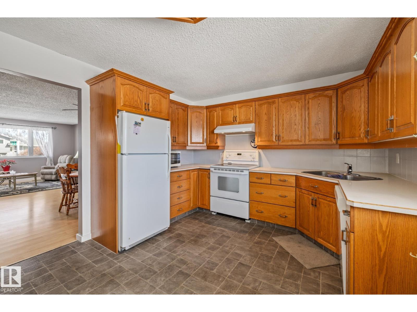 11431 149 Av Nw, Edmonton, Alberta  T5X 1B9 - Photo 11 - E4478511