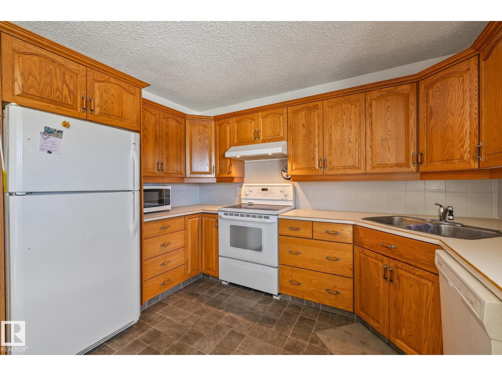 11431 149 Av Nw, Edmonton, Alberta  T5X 1B9 - Photo 13 - E4478511