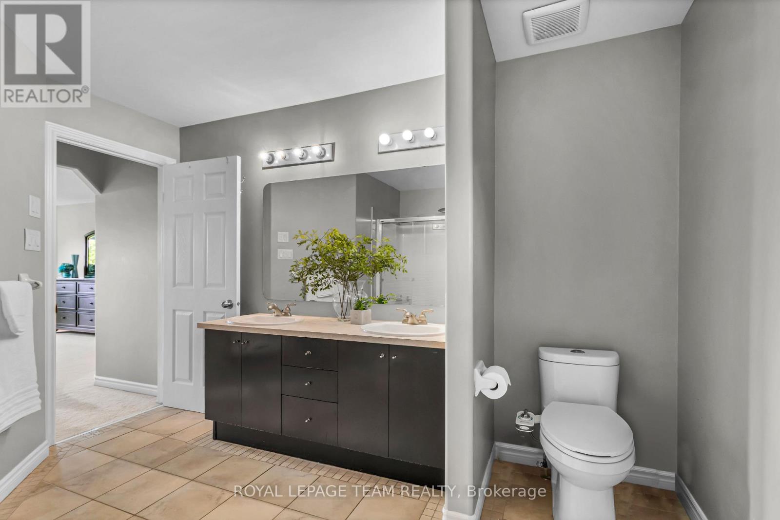 3728 Mountain Meadows Crescent, Ottawa, Ontario  K1V 1V7 - Photo 22 - X12905532