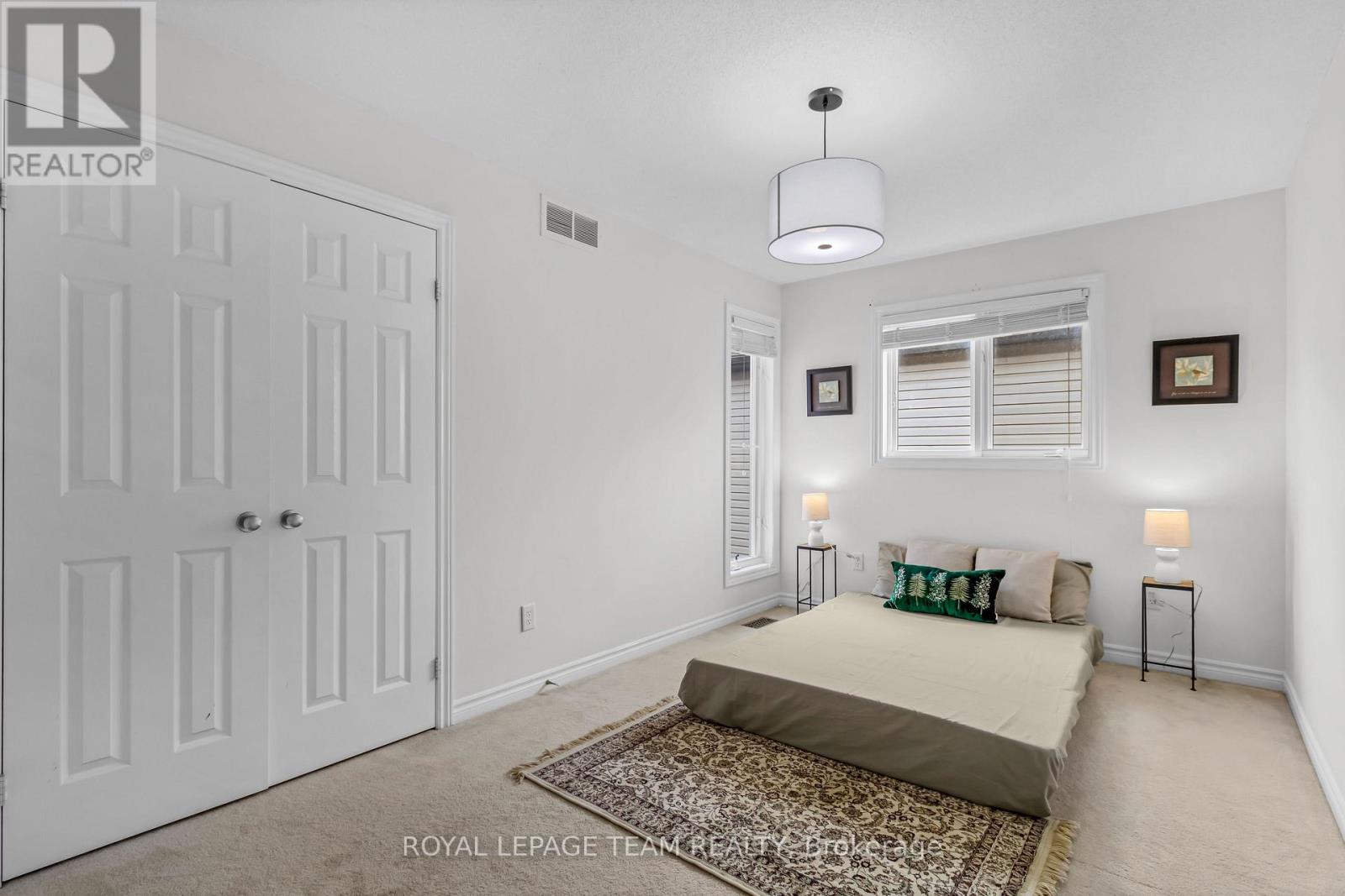 3728 Mountain Meadows Crescent, Ottawa, Ontario  K1V 1V7 - Photo 25 - X12905532