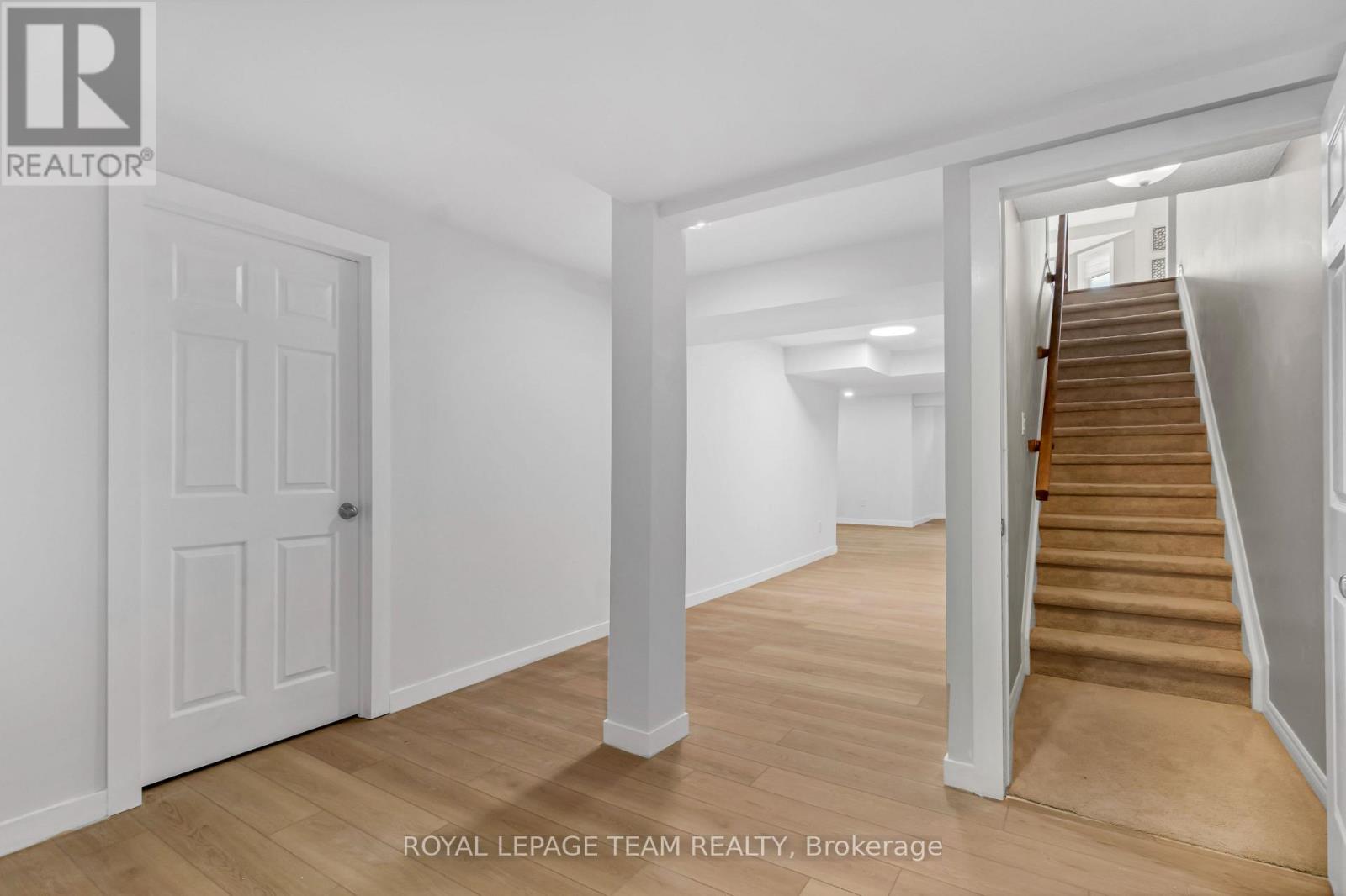 3728 Mountain Meadows Crescent, Ottawa, Ontario  K1V 1V7 - Photo 28 - X12905532