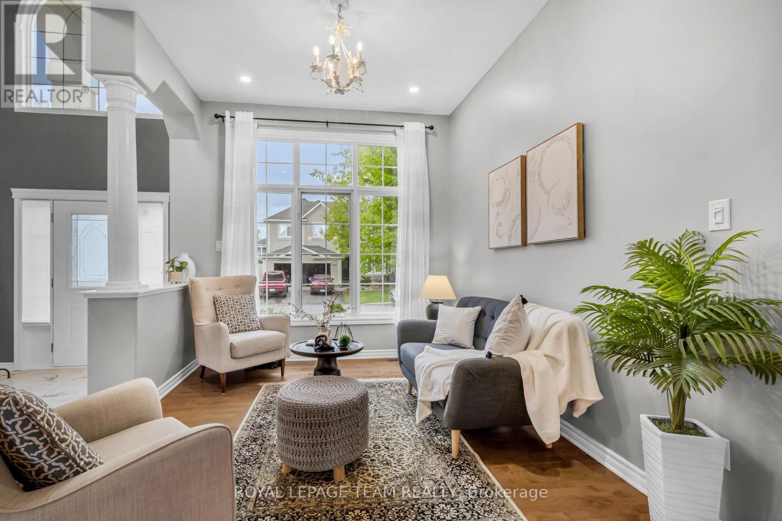 3728 Mountain Meadows Crescent, Ottawa, Ontario  K1V 1V7 - Photo 4 - X12905532