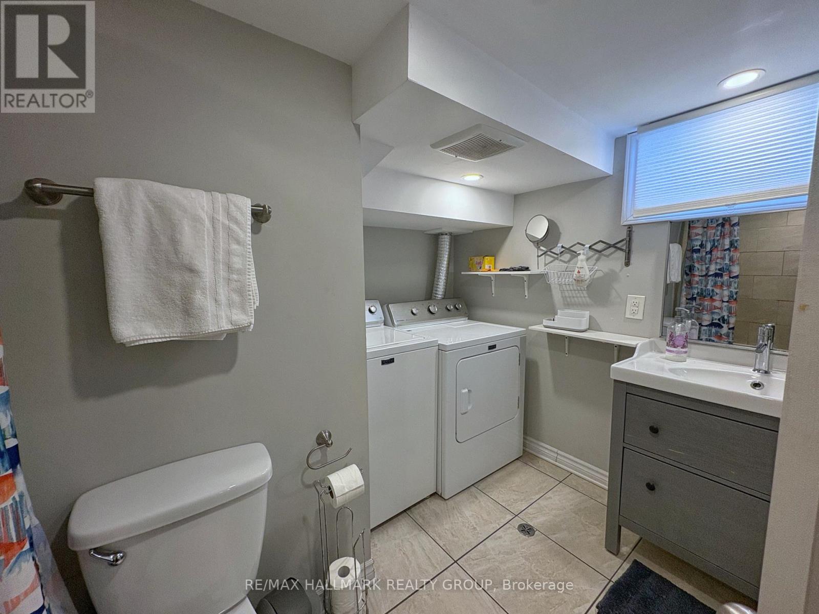 18 Forest Park Avenue, Ottawa, Ontario  K2E 5A1 - Photo 32 - X12905536