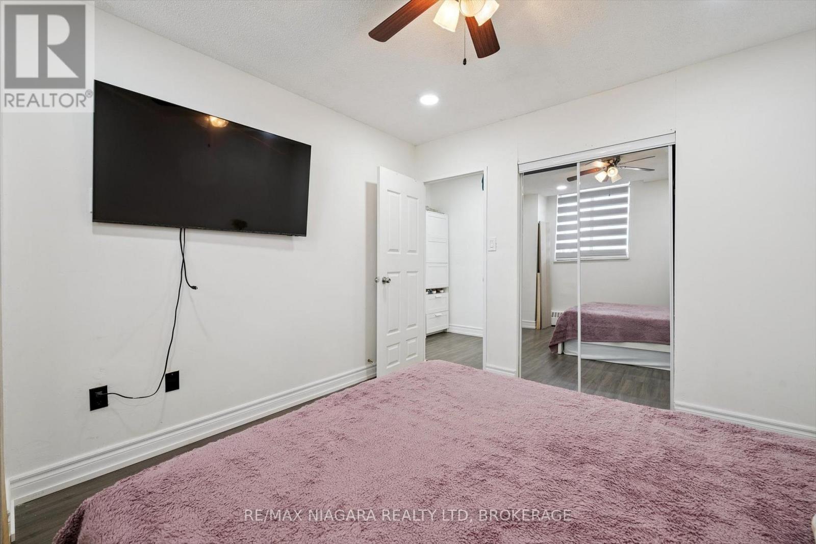 2306 - 340 Dixon Road, Toronto, Ontario  M9R 1T1 - Photo 16 - W12905544