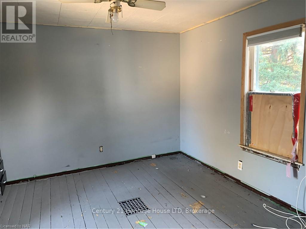 4624 Jepson Street, Niagara Falls, Ontario  L2E 1J4 - Photo 21 - X12905520