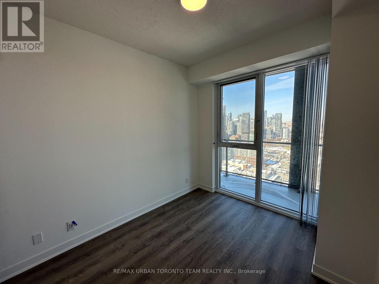 3615 - 180 Front Street E, Toronto, Ontario  M5A 0K9 - Photo 11 - C12905514