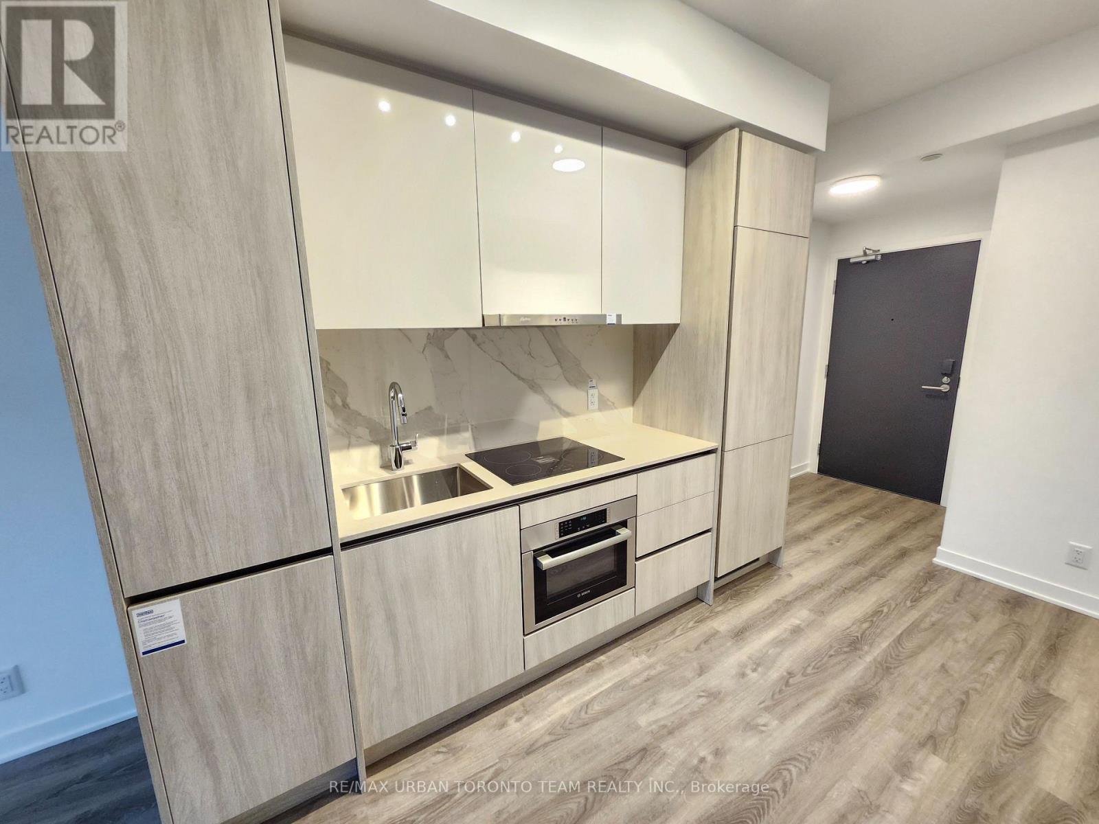 1801 - 180 Front Street E, Toronto, Ontario  M5A 0K9 - Photo 5 - C12905564