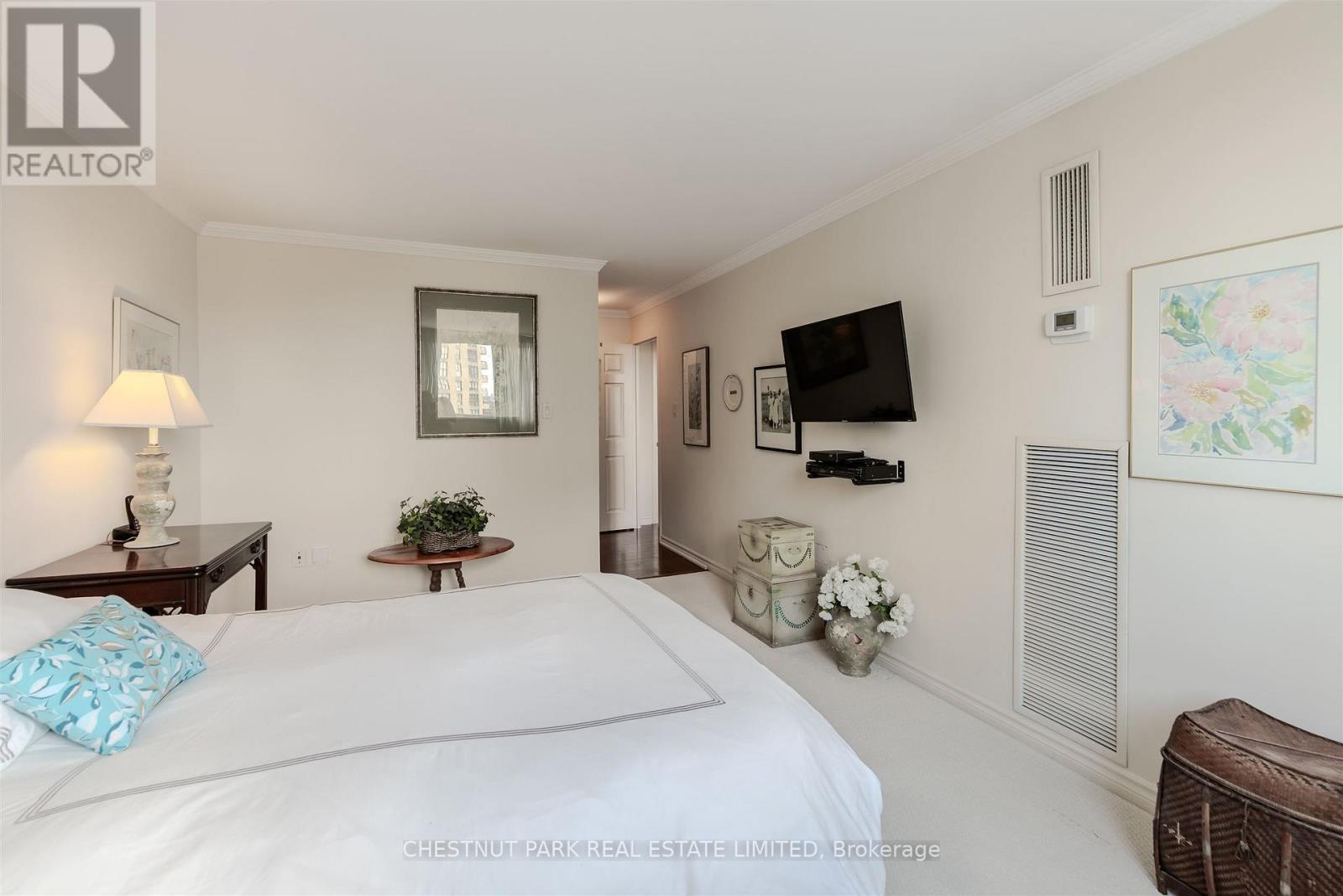 1501 - 75 Wynford Heights Crescent, Toronto, Ontario  M3C 3H9 - Photo 27 - C12905574