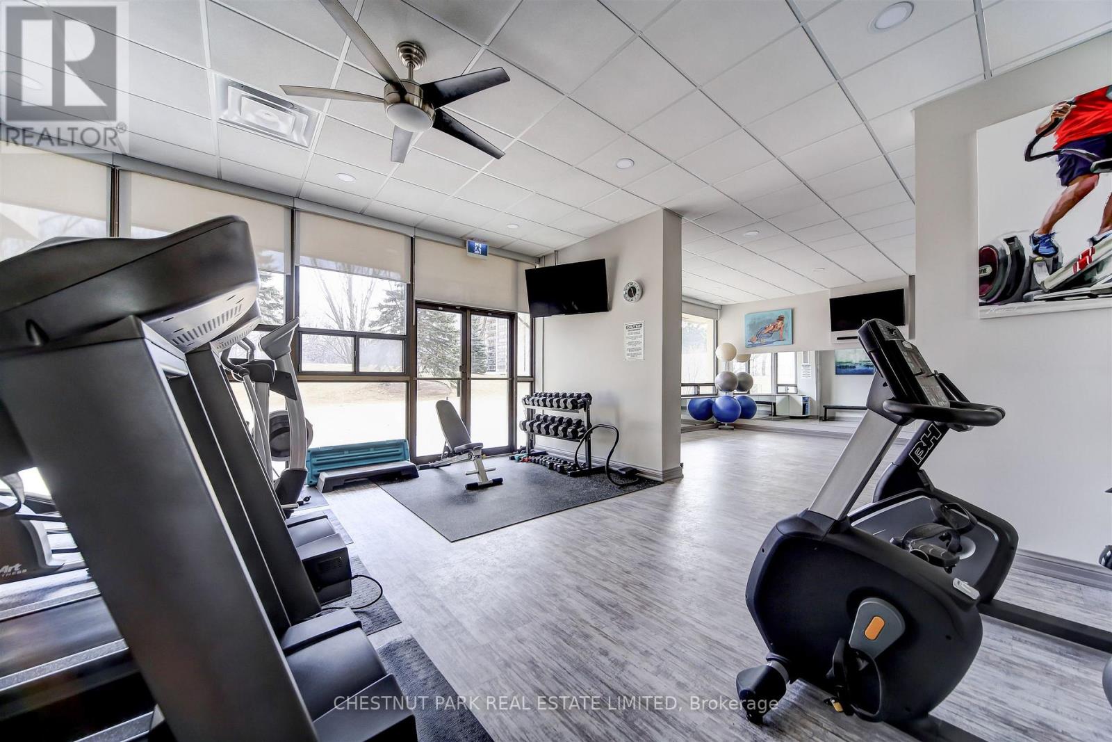 1501 - 75 Wynford Heights Crescent, Toronto, Ontario  M3C 3H9 - Photo 35 - C12905574