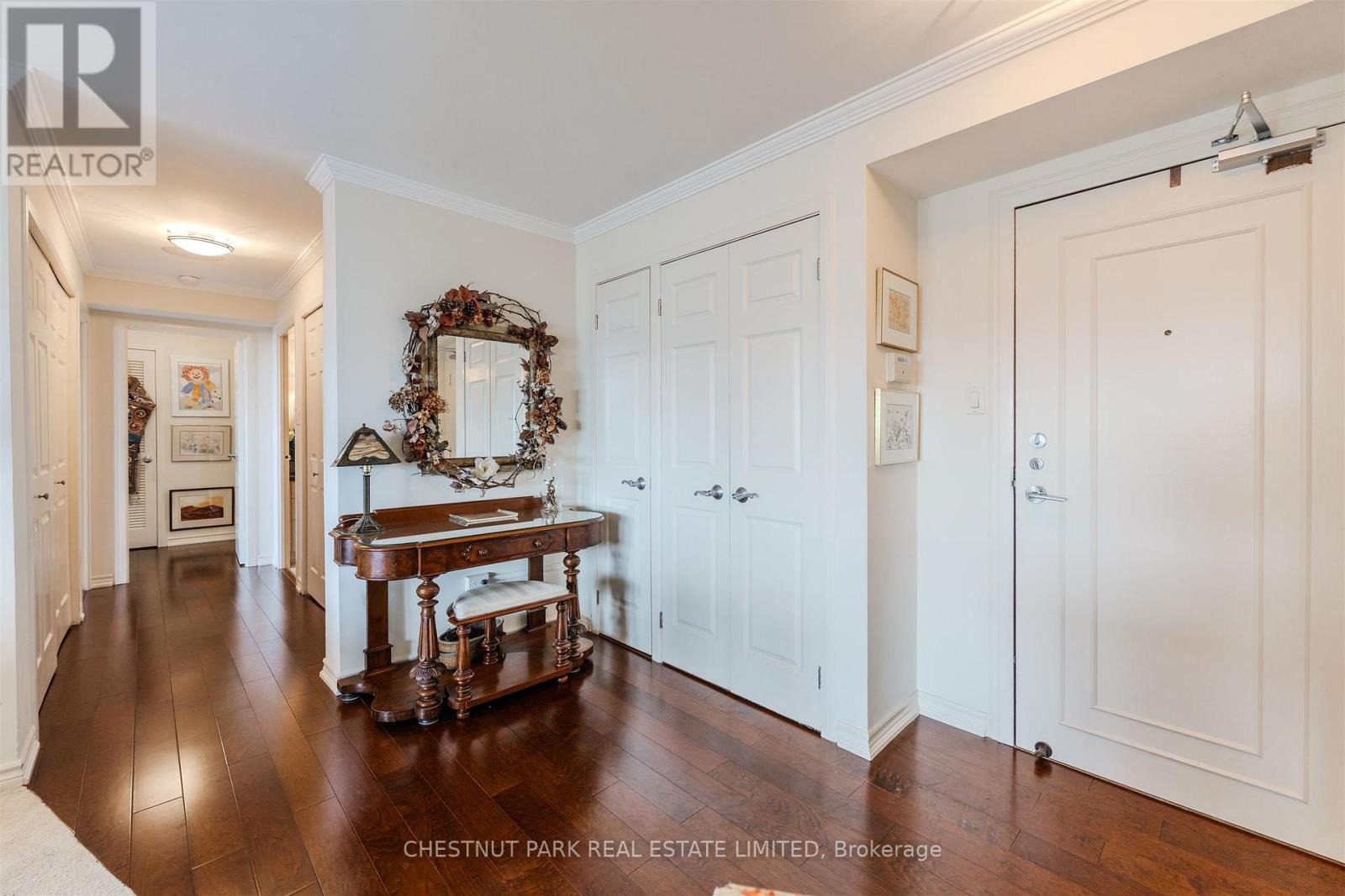 1501 - 75 Wynford Heights Crescent, Toronto, Ontario  M3C 3H9 - Photo 8 - C12905574