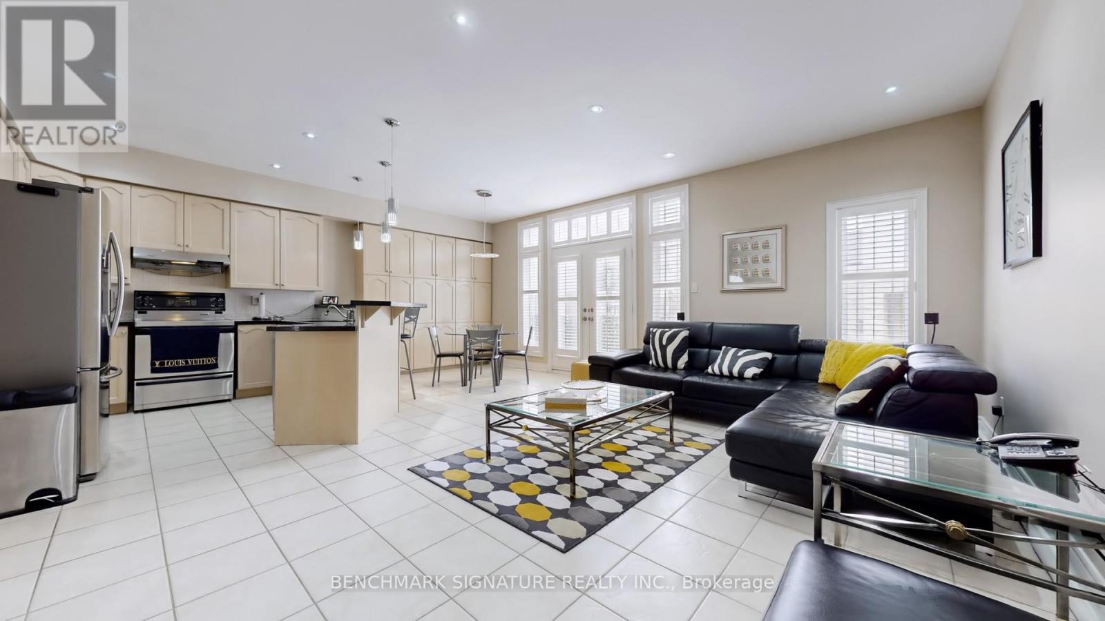 105 Doris Avenue, Toronto, Ontario M2N 4T2 - Photo 12 - C12905576