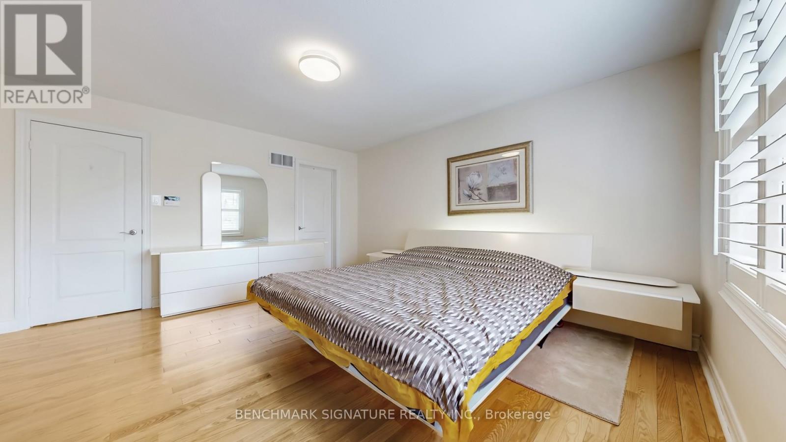 105 Doris Avenue, Toronto, Ontario M2N 4T2 - Photo 23 - C12905576