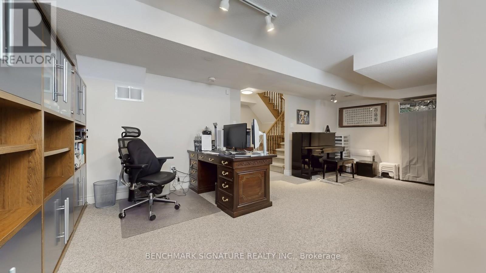 105 Doris Avenue, Toronto, Ontario M2N 4T2 - Photo 30 - C12905576