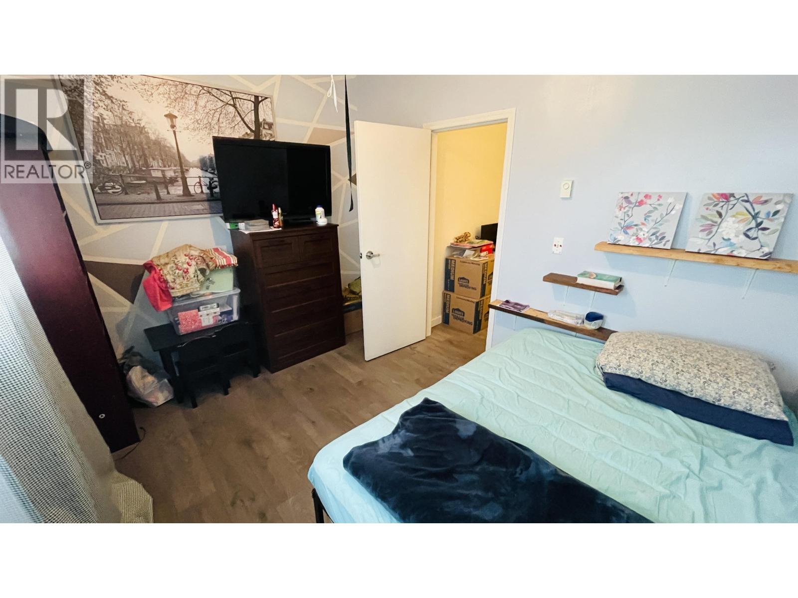 202 1102 Ewen Avenue, New Westminster, British Columbia  V3M 5E4 - Photo 4 - R3101775