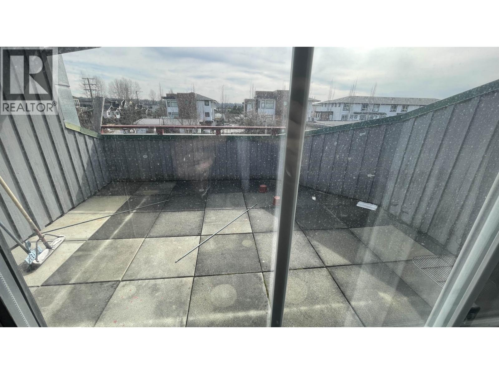 202 1102 Ewen Avenue, New Westminster, British Columbia  V3M 5E4 - Photo 16 - R3101775