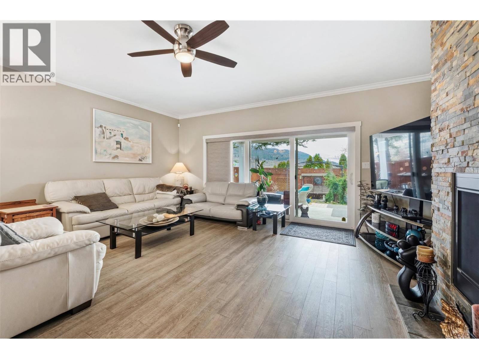 220 Brandon Avenue, Penticton, British Columbia  V2A 3S6 - Photo 7 - 10379297