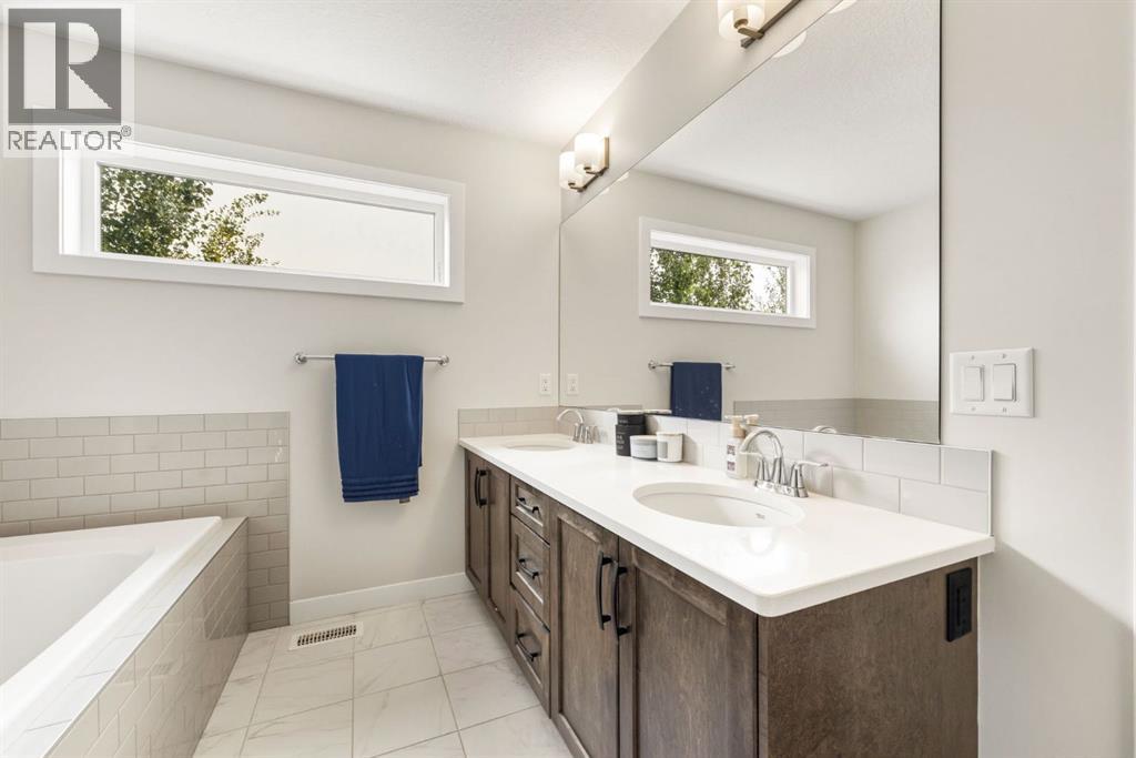 59 Sage Bluff Road NW, Calgary, Alberta  T3R 1T1 - Photo 27 - A2290467