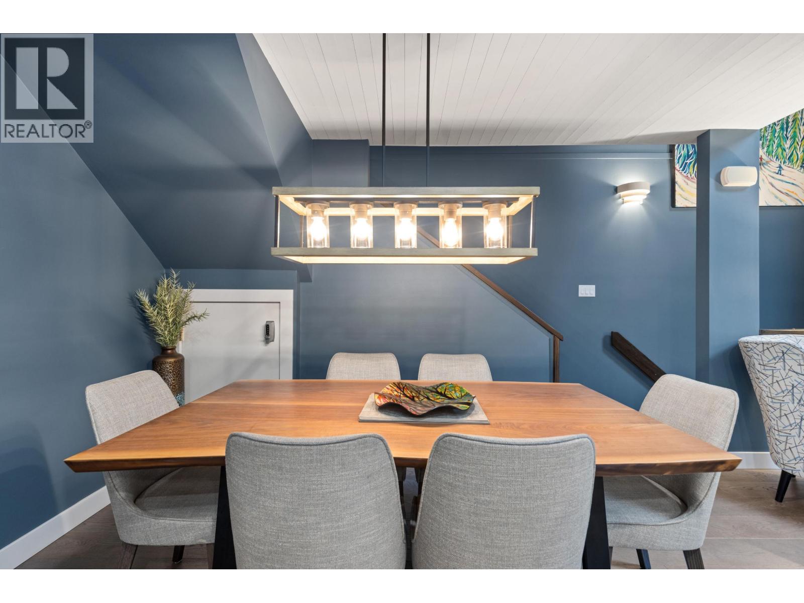 8 4857 Painted Cliff Road, Whistler, British Columbia  V8E 1C8 - Photo 9 - R3101073